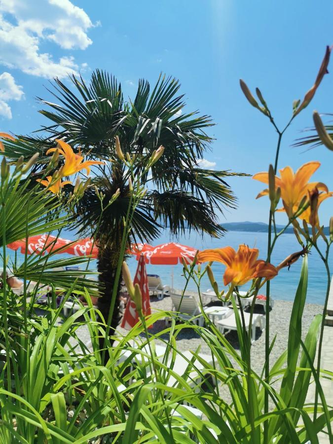 Hotel Azzurro Herceg Novi Bagian luar foto