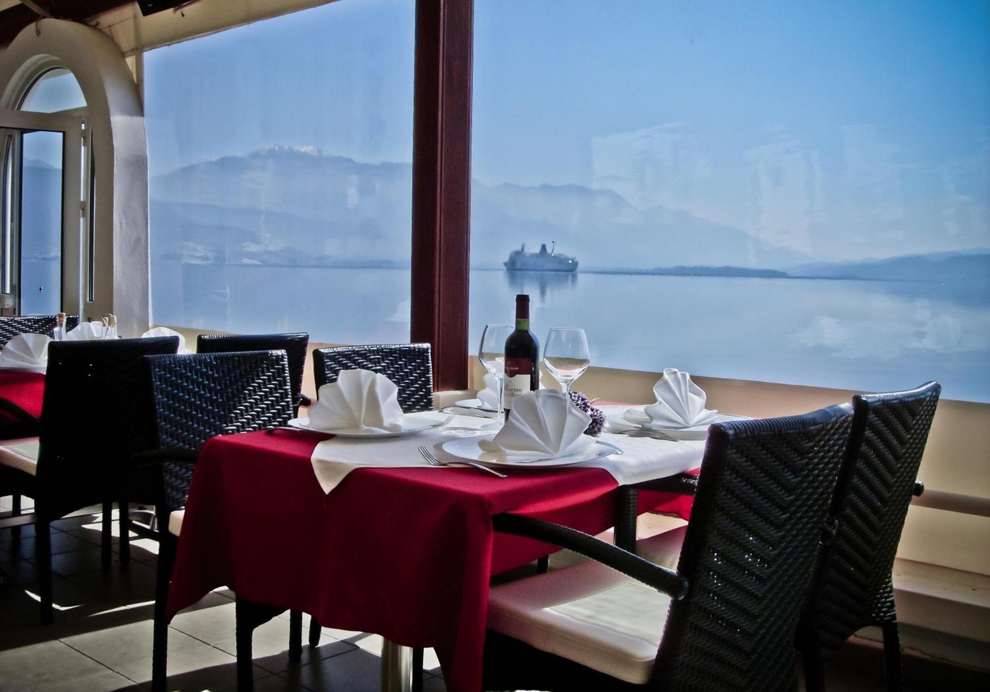 Hotel Azzurro Herceg Novi Bagian luar foto