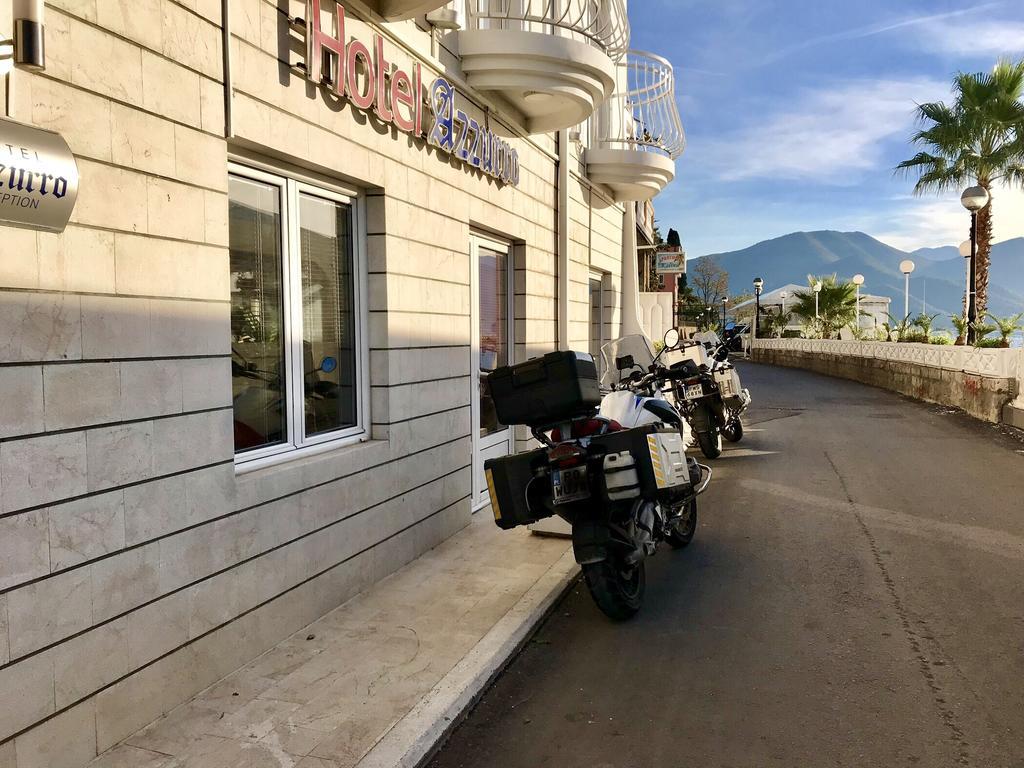 Hotel Azzurro Herceg Novi Bagian luar foto